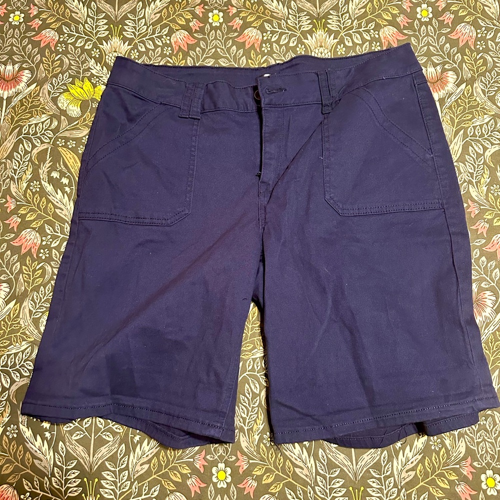 Hannah Navy Shorts